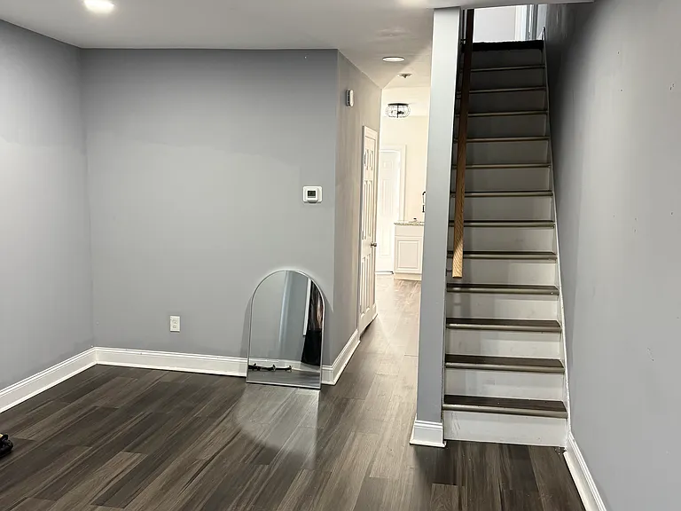 1212 Pleasant St — Photo 11