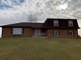 4038 N Meridian Rd, Petersburg, IN 47567