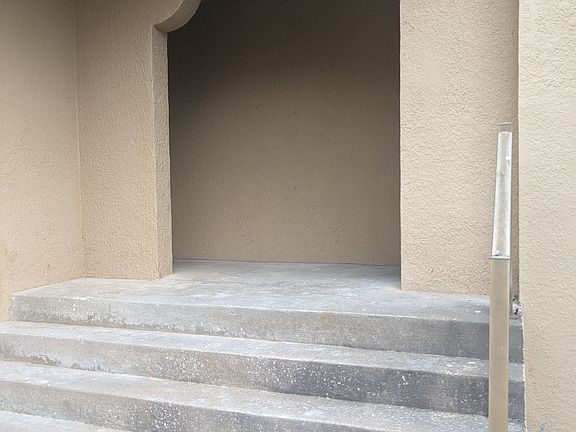 3rd image of 6 Rivercrest Dr #2B