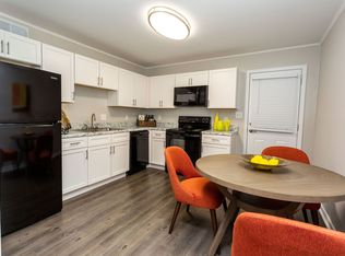 Bella 810, Smyrna, GA 30080