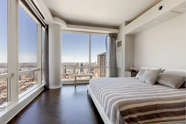 Rented by Douglas Elliman | media 4
