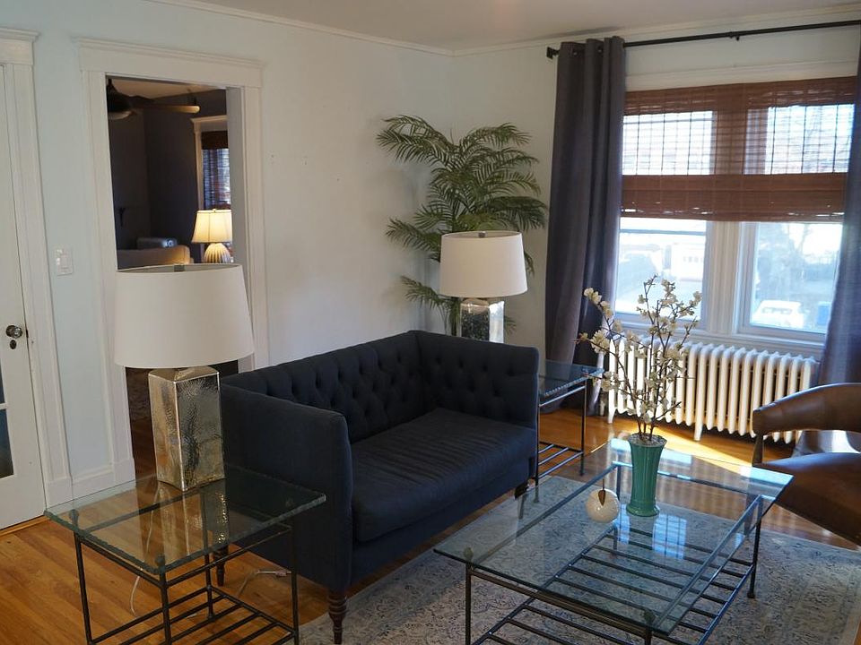 Living Room 001