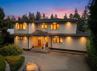 540 Brand St, North Vancouver, BC V7N 1G1