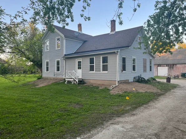 1101 N Deep Lake Rd, Antioch, IL 60002