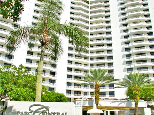 3300 NE 192nd St, Miami, FL