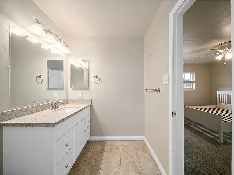 515 Tallowood Rd #60 — Photo 7