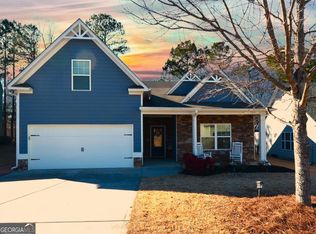 27 Windsor Way, Dallas, GA 30132