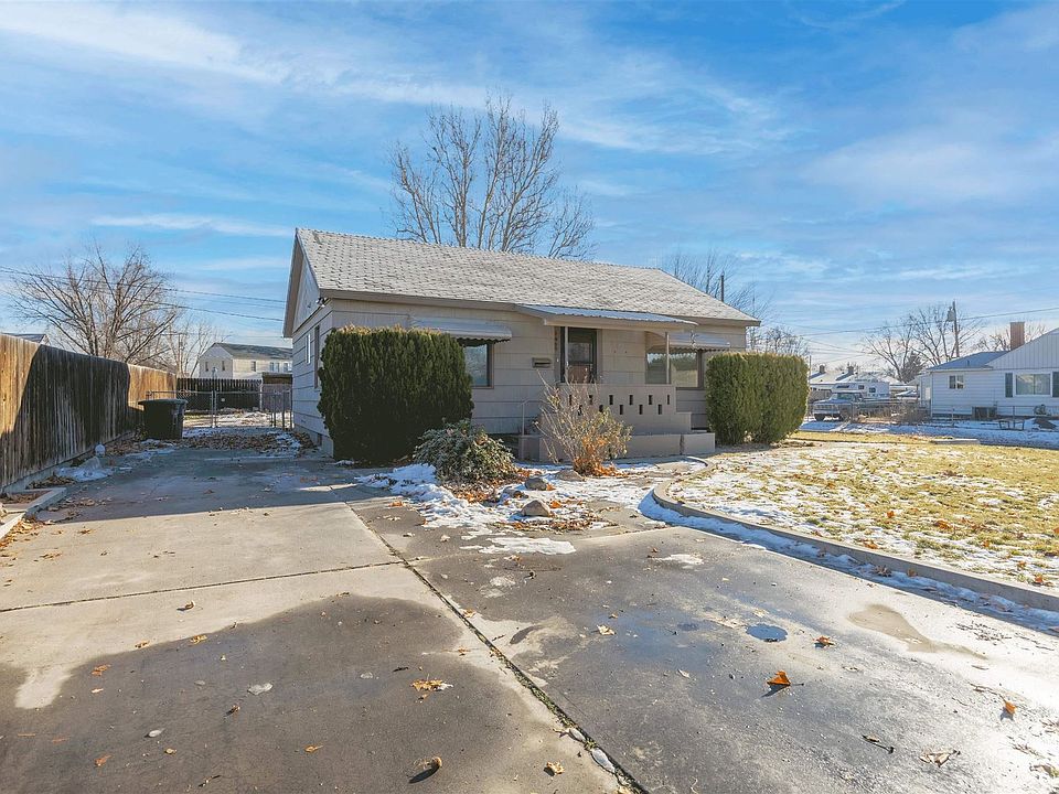 2nd image of 1400 Marshall Ave