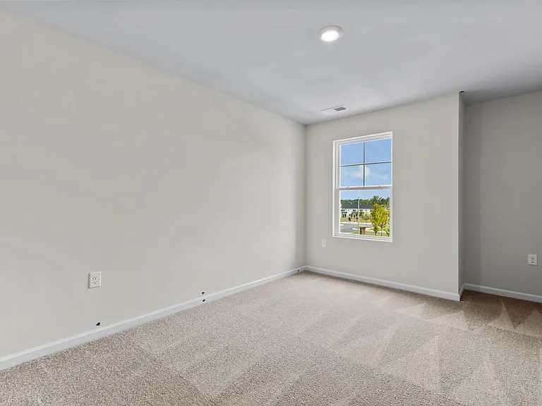 5104 Anamosa St — Photo 15