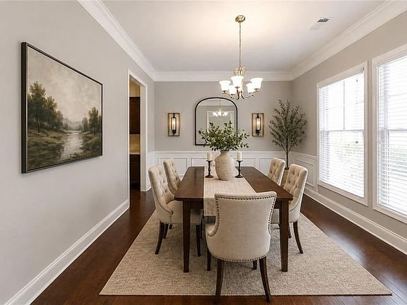 5th image of 1035 Birchdale Dr