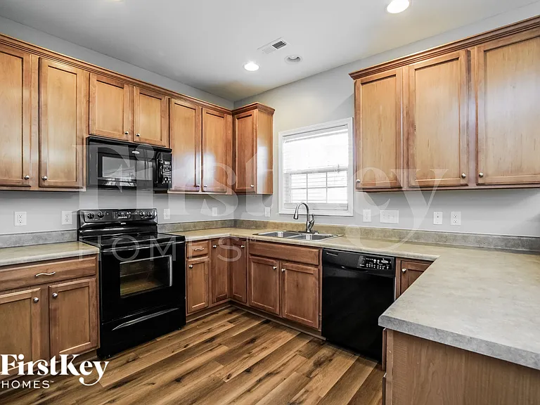 129 Arctic Ridge Way — Photo 5