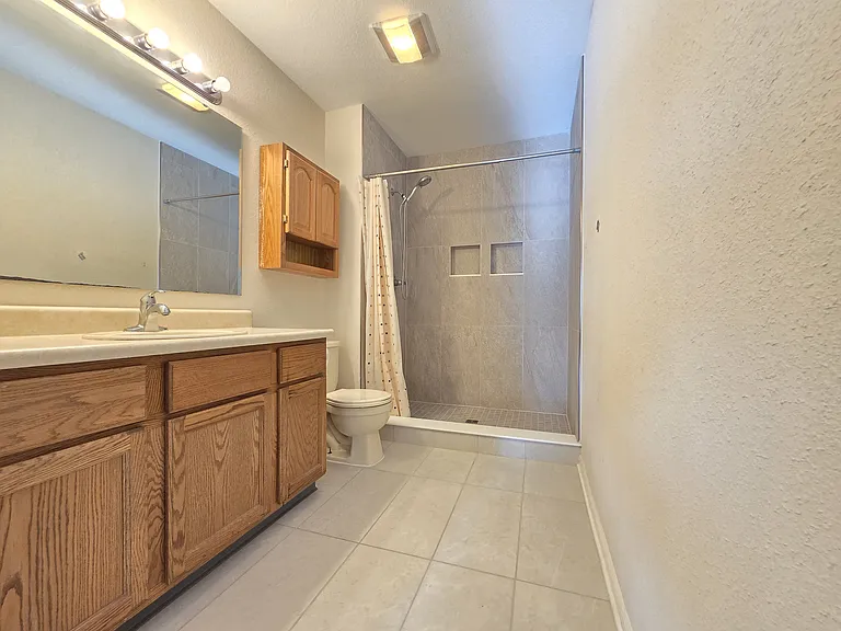 12694 Sovereign Ln — Photo 9