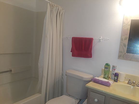 4th image of 12559 Wellington Park Dr