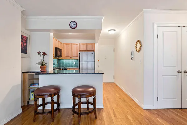 Rented by Town Residential | media 2