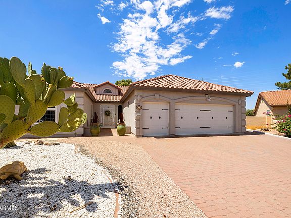 3rd image of 25230 S LAKEWAY Drive