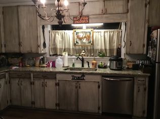 503 N King St, Winnfield, LA 71483