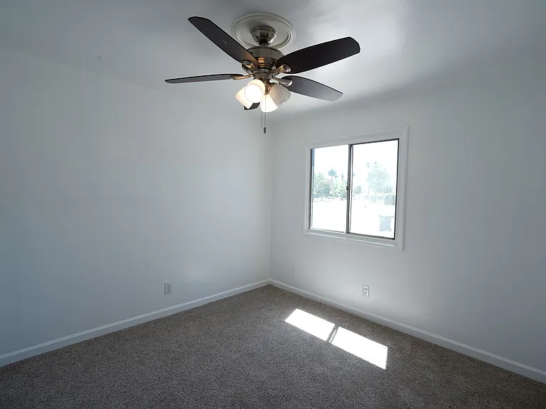 719 Esther Way — Photo 11