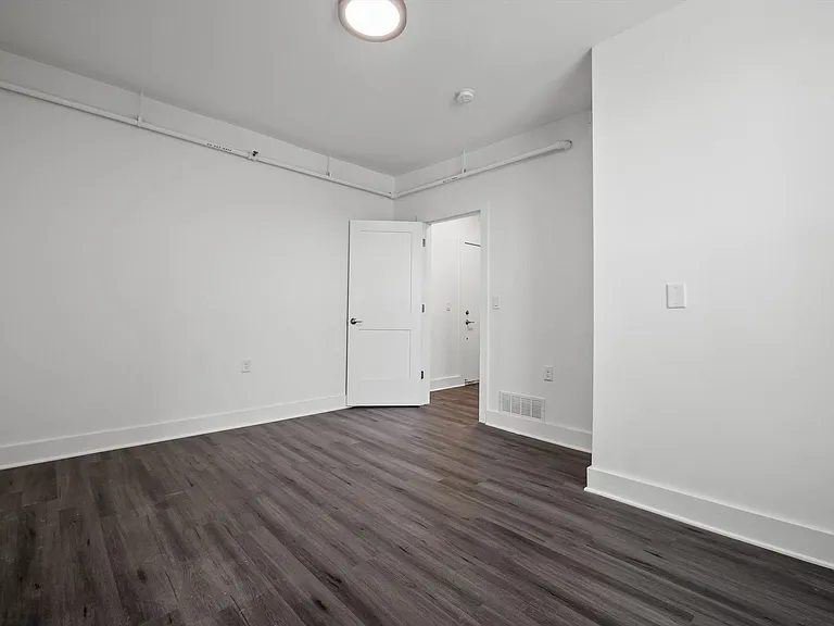 Westwill Apartments Midtown — Photo 42