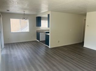 455 Cherry Ln, Manteca, CA 95337