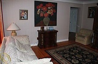 5th image of 20913 Alexander St