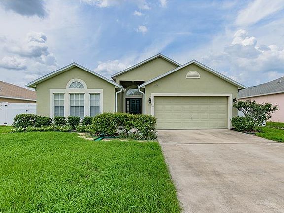 2nd image of 164 Aurelia Ct
