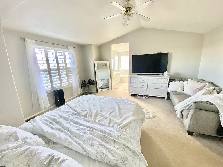 20633 E Mansfield Ave — Photo 2