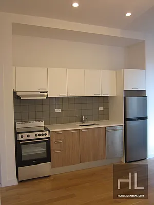 Rented by Highline Residential | media 27