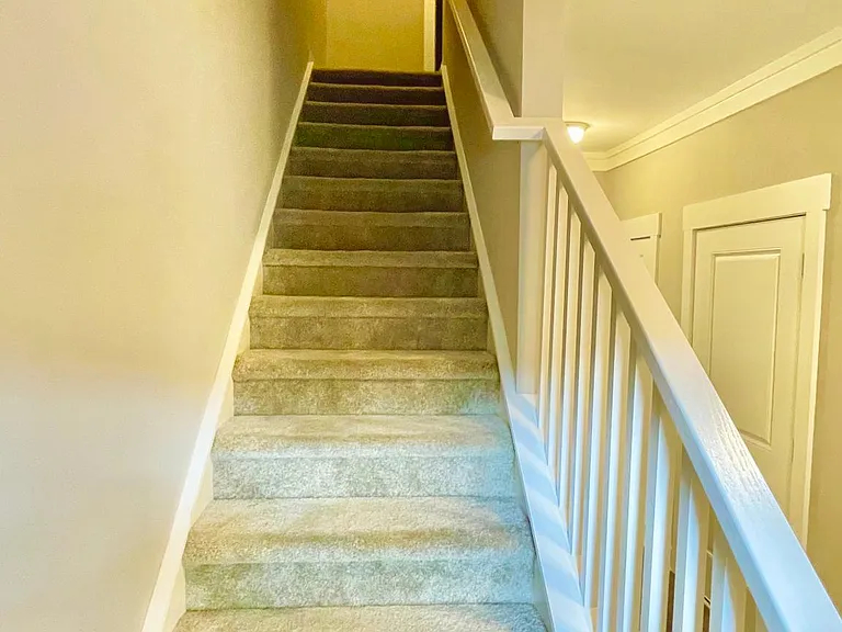 722 Elmbrook Dr — Photo 10