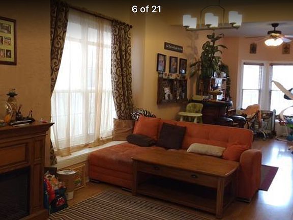 5th image of 3314 W Dickens Ave