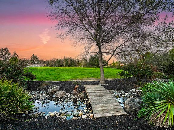 5th image of 5052 Eureka Rd