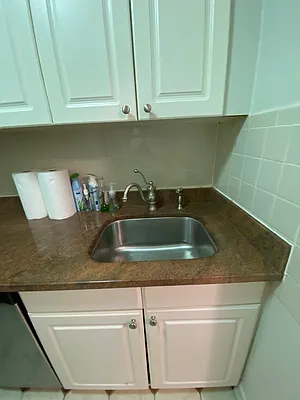 Rented by Corcoran | media 15