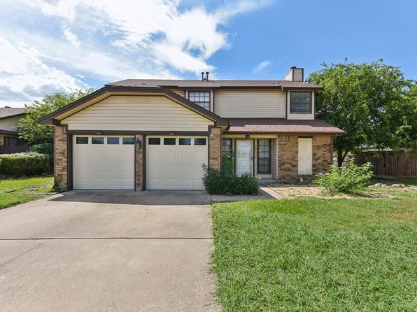 3217 Honeysuckle Dr