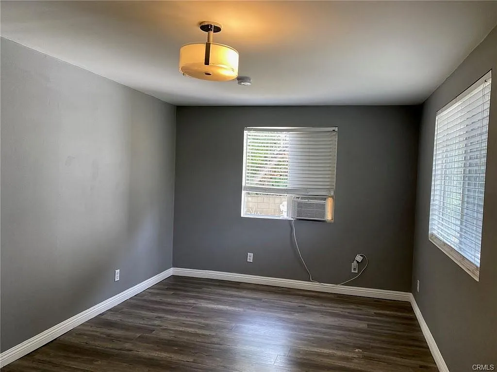2 bed, 620 sqft, $2,675 — Photo 3