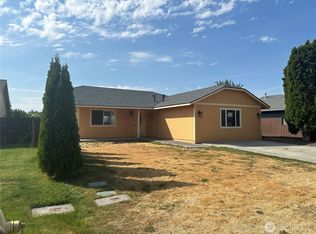 1070 S 4th Ave, Othello, WA 99344