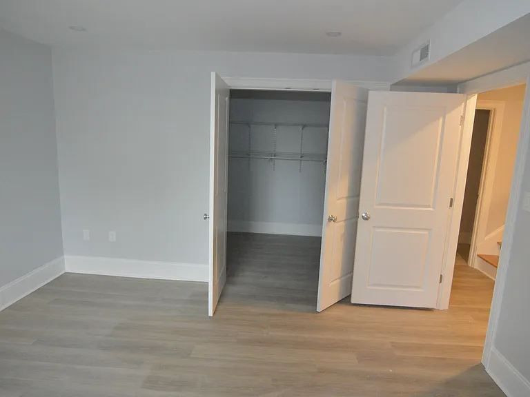 100 Brooks St — Photo 12