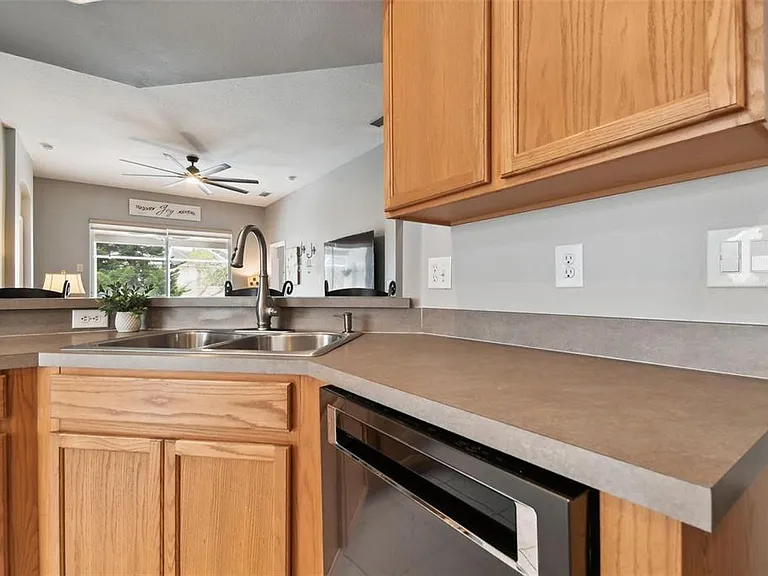 7655 Citrus Blossom Dr — Photo 20