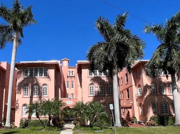 1221 N Palm Ave APT 204, Sarasota, FL 34236