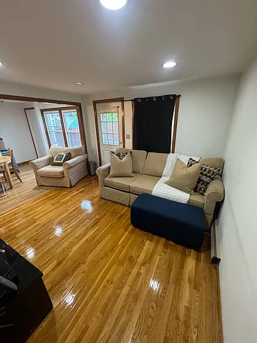 6 James Way Photo 1