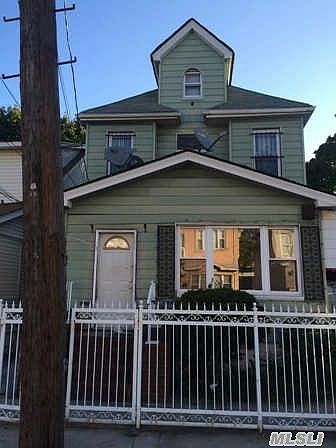 2nd image of 102-11 Remington St