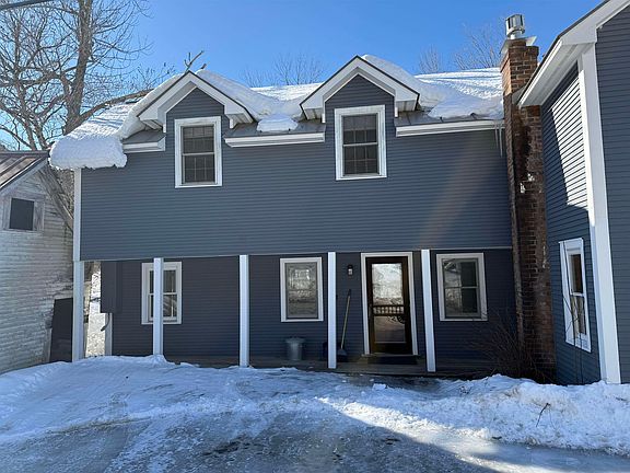 3rd image of 838 Main Street