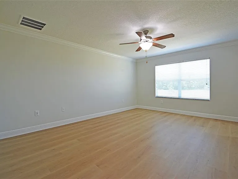 11925 Greengate Dr — Photo 23