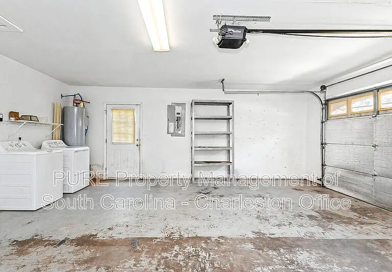 3372 Wayland Dr — Photo 18