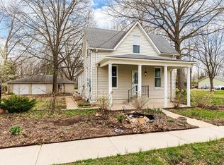 202 Jefferson Ave, Alhambra, IL 62001