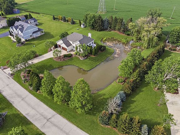 3rd image of 12959 Silver Fox Dr