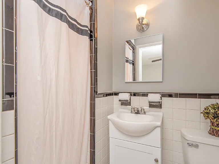 1401 Briarcliff Dr #B — Photo 13