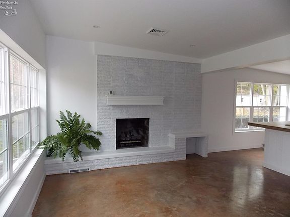 5th image of 3900 N Union Dr