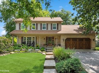 2599 Chatham Ct, Geneva, IL 60134