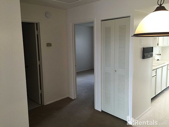 4th image of 83 E Marbrisa Way