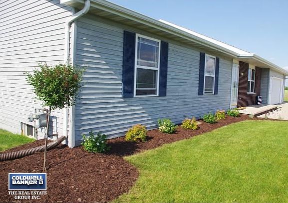 Beautiful Updated Landscaping