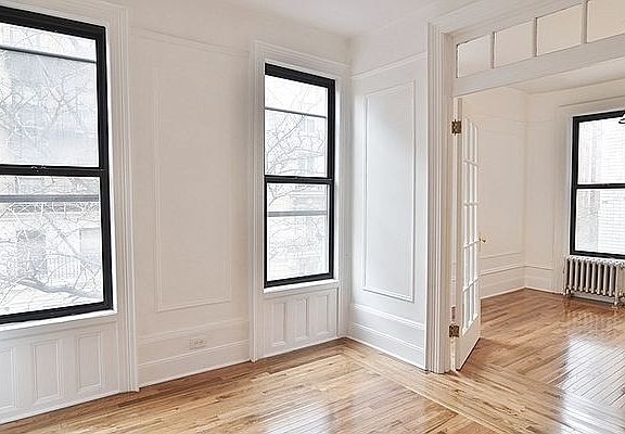 4th image of 246 W 106th St #4IS